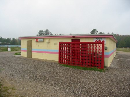 Cherry Bowl Drive-In Theatre - Concession - Photo From Water Winter Wonderland